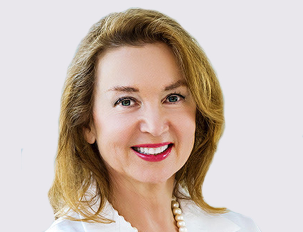 ava-caroline_apovian-2x